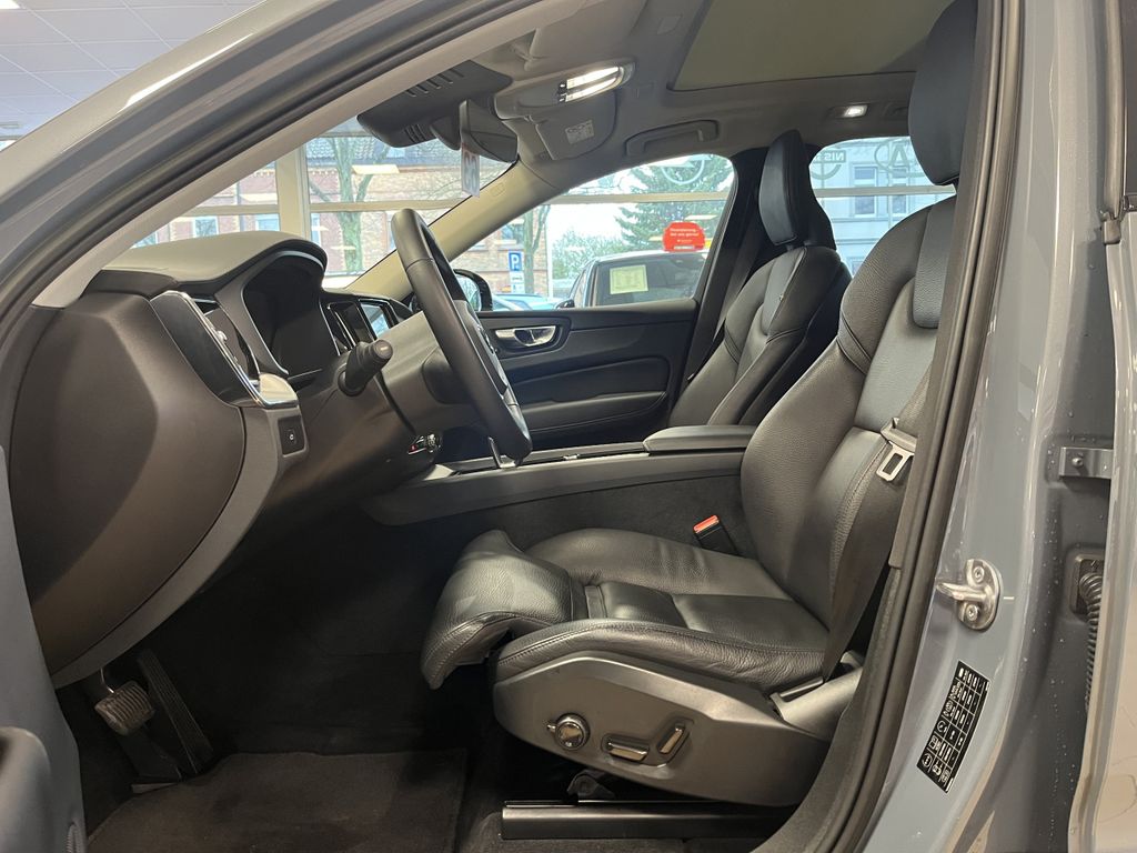 Volvo XC60 2023