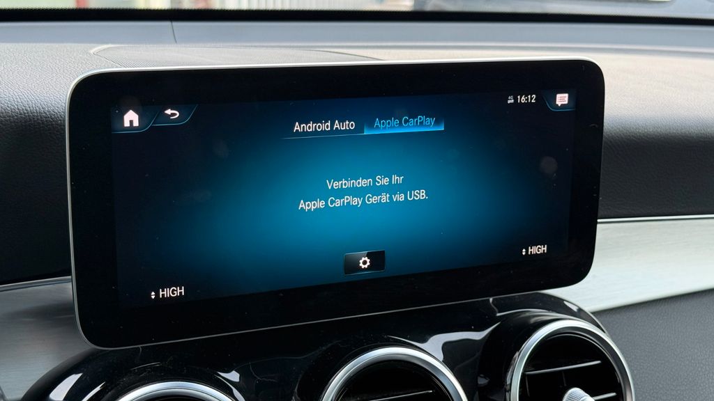 Mercedes-Benz GLC 300 2021