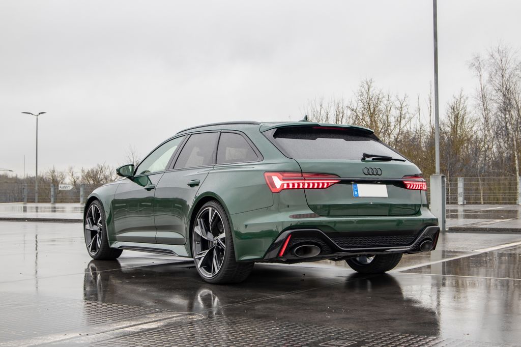 Audi RS6 2024