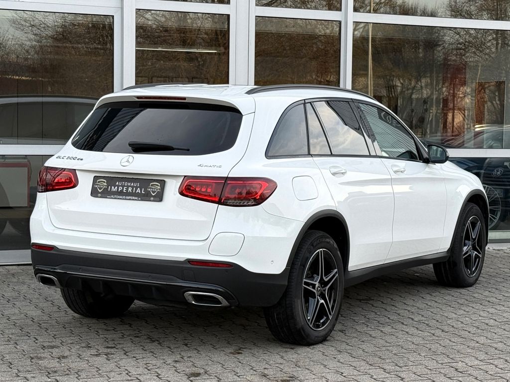 Mercedes-Benz GLC 300 2021
