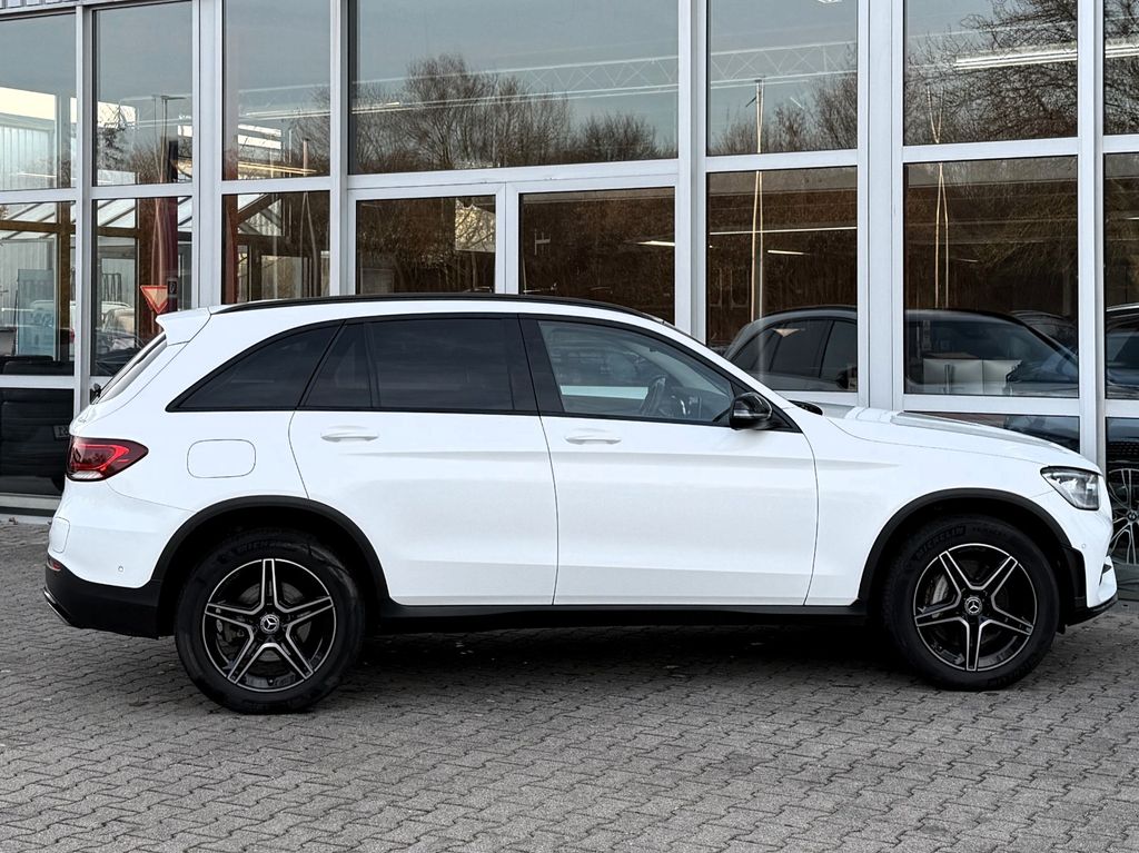 Mercedes-Benz GLC 300 2021