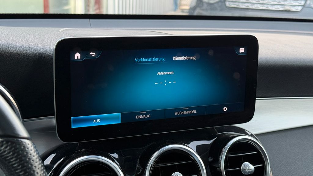 Mercedes-Benz GLC 300 2021