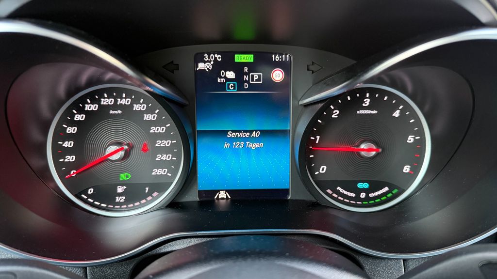 Mercedes-Benz GLC 300 2021