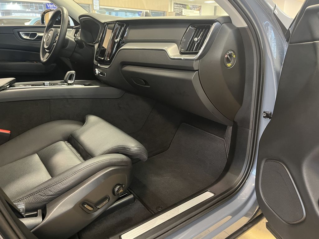 Volvo XC60 2023