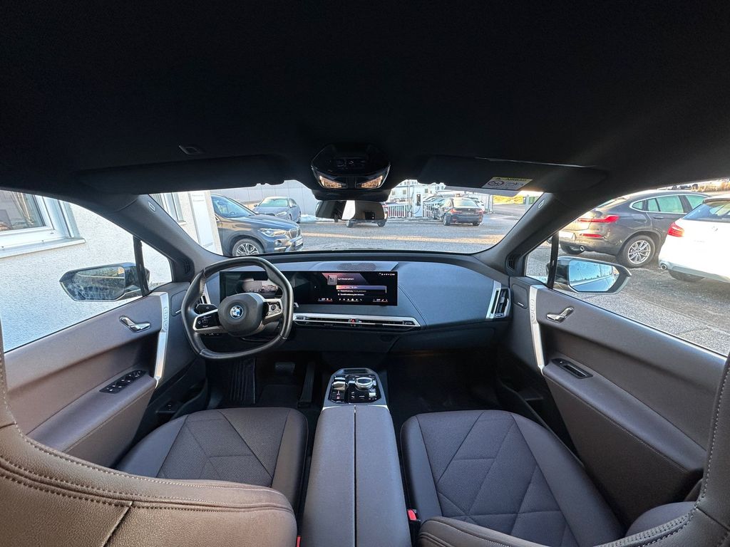 BMW iX 2023