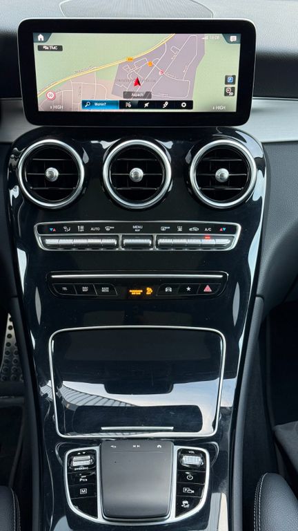 Mercedes-Benz GLC 300 2021