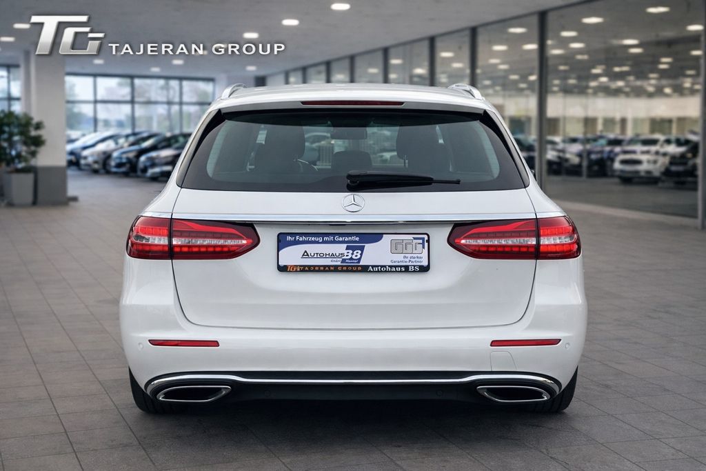 Mercedes-Benz E 220 2022