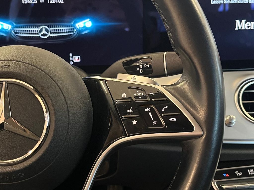 Mercedes-Benz E 220 2022