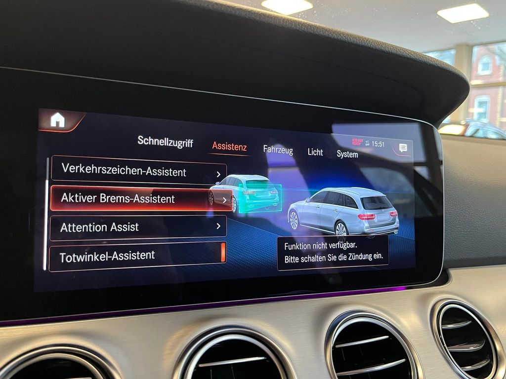 Mercedes-Benz E 220 2022