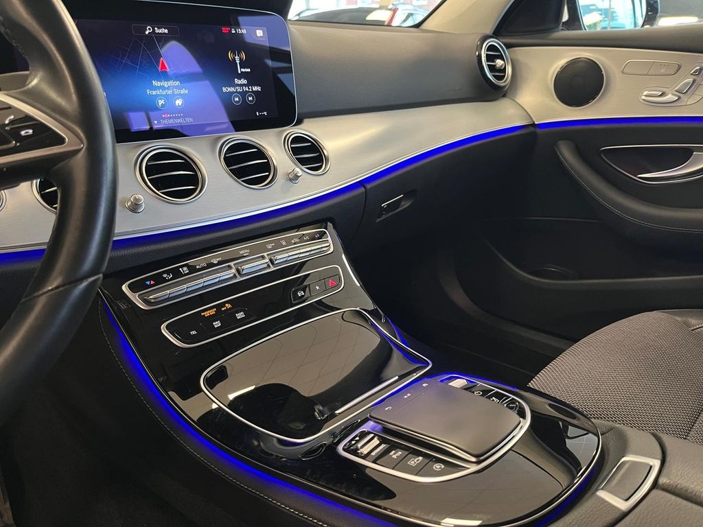 Mercedes-Benz E 220 2022