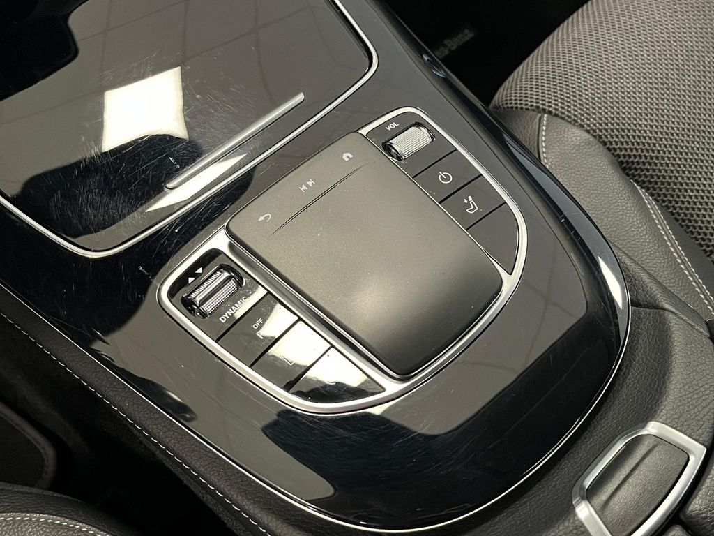 Mercedes-Benz E 220 2022