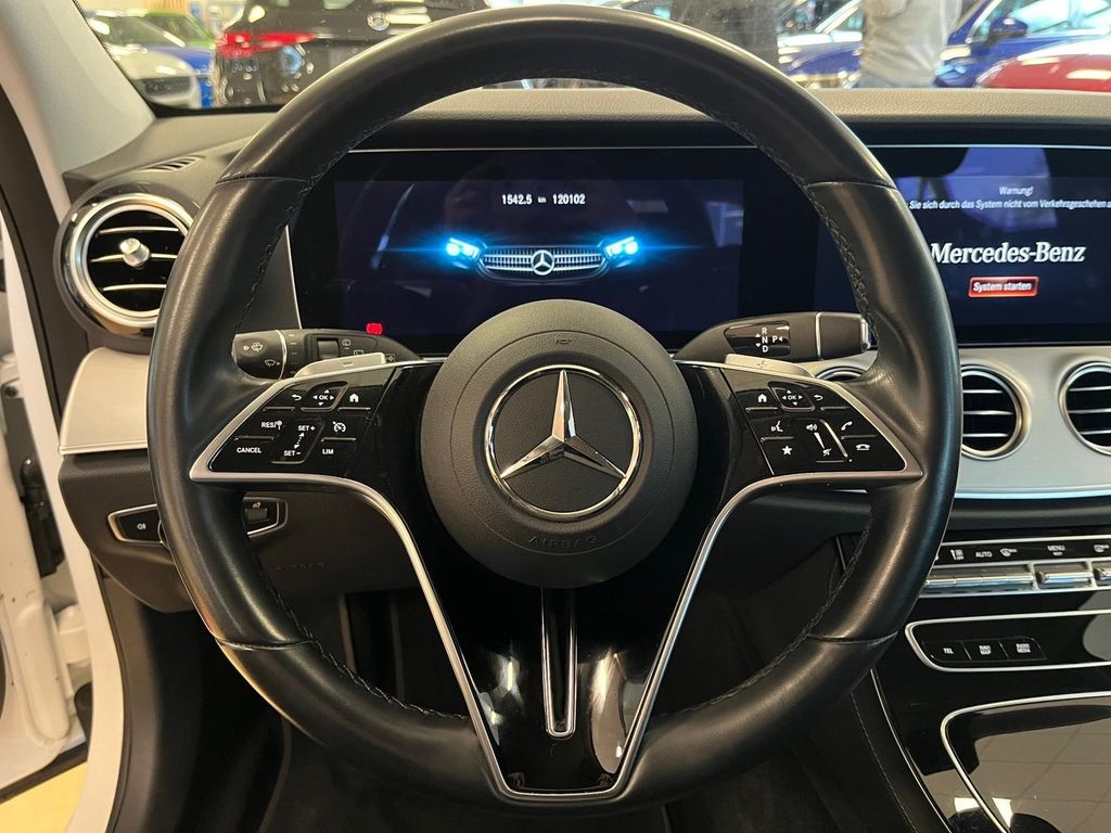 Mercedes-Benz E 220 2022