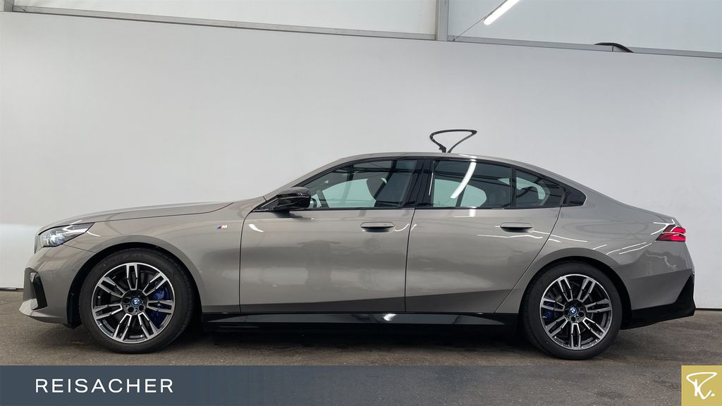 BMW i5 2025