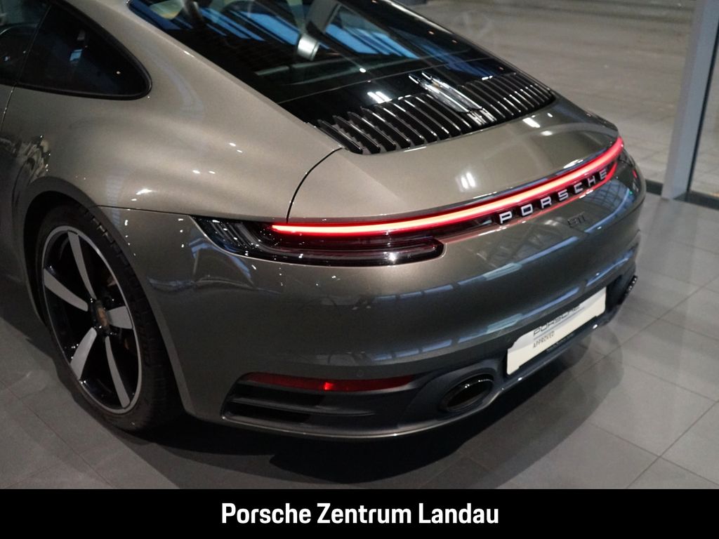 Porsche 992 2024