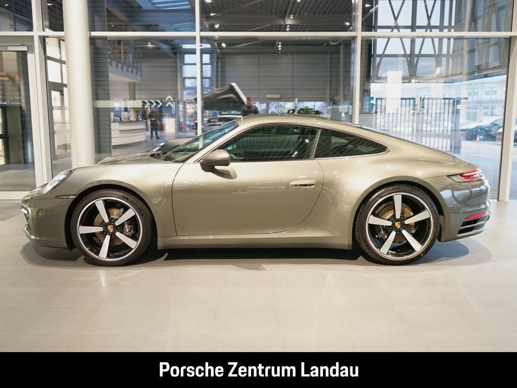Porsche 992 2024