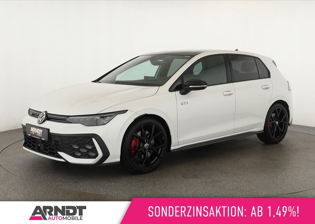 Volkswagen Golf 2025