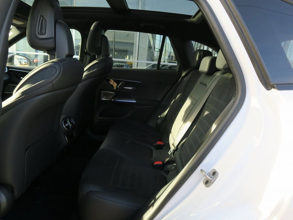 Mercedes-Benz GLC 300 2024