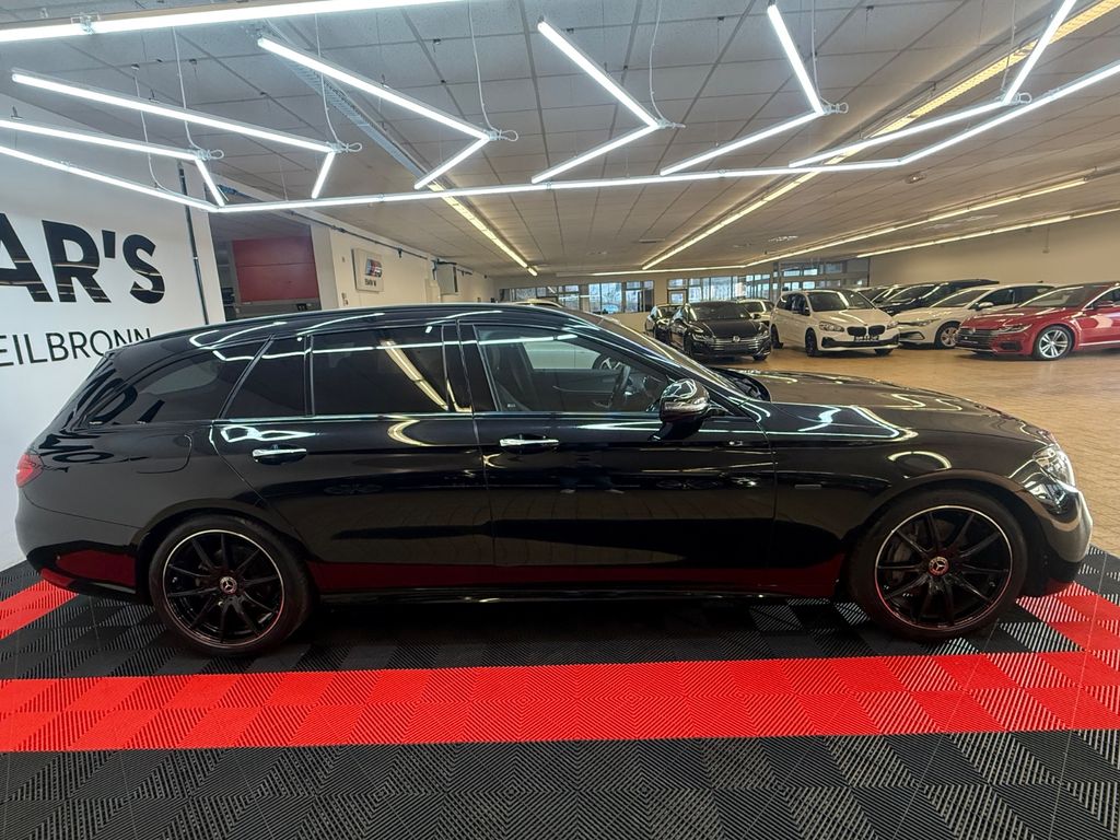 Mercedes-Benz E 220 2023