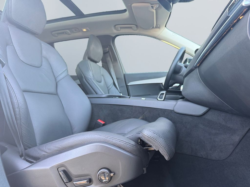 Volvo XC90 2023