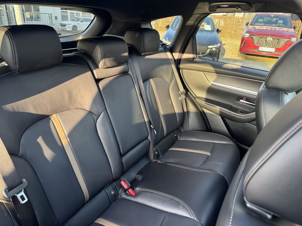 Mazda CX-60 2025