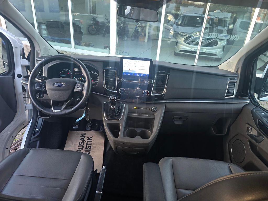 Ford Tourneo Custom 2020