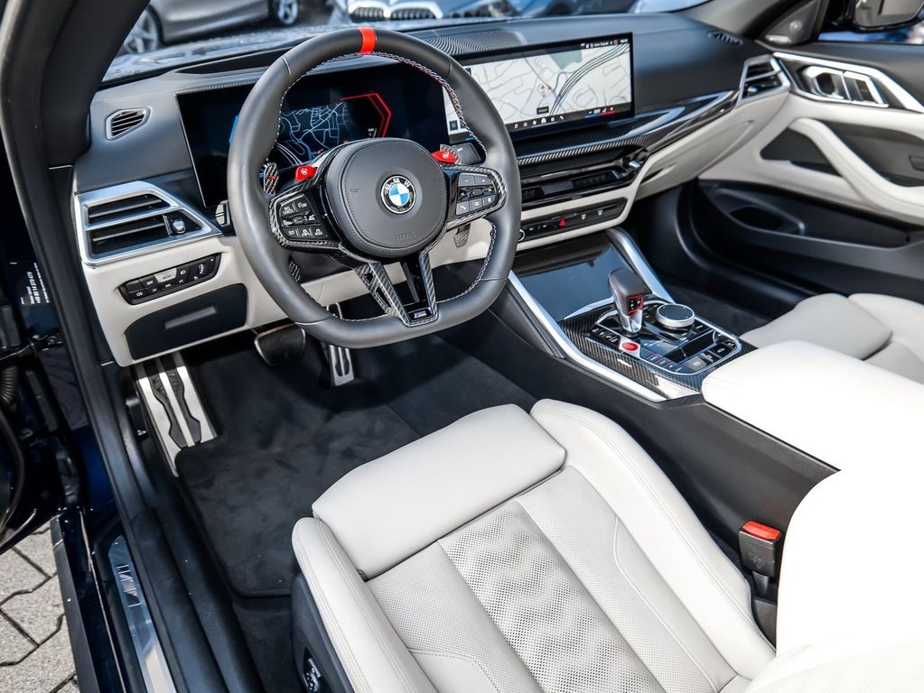 BMW M4 2025