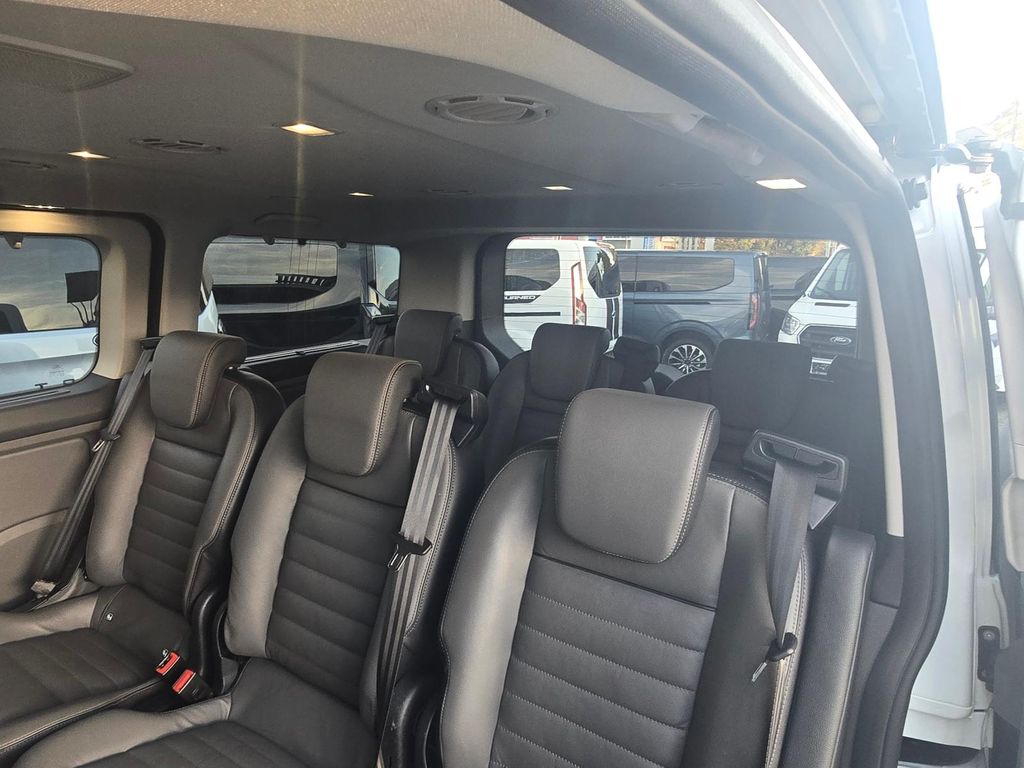 Ford Tourneo Custom 2020