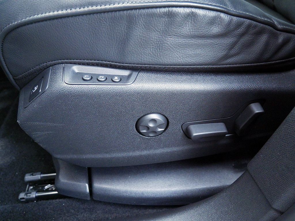 DS Automobiles DS7 (Crossback) 2020