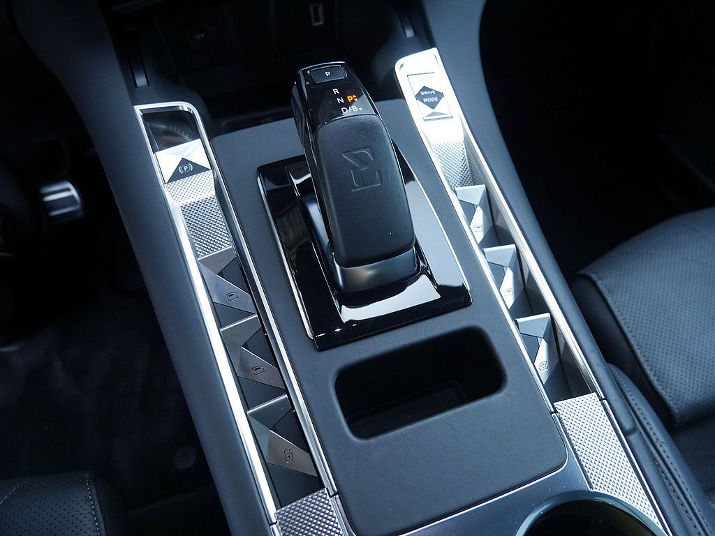 DS Automobiles DS7 (Crossback) 2020