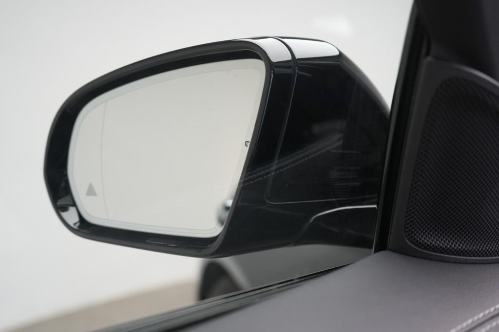 Mercedes-Benz E 300 2023