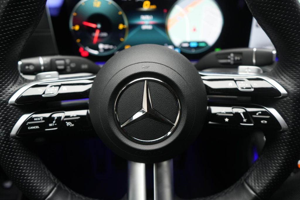 Mercedes-Benz E 300 2023