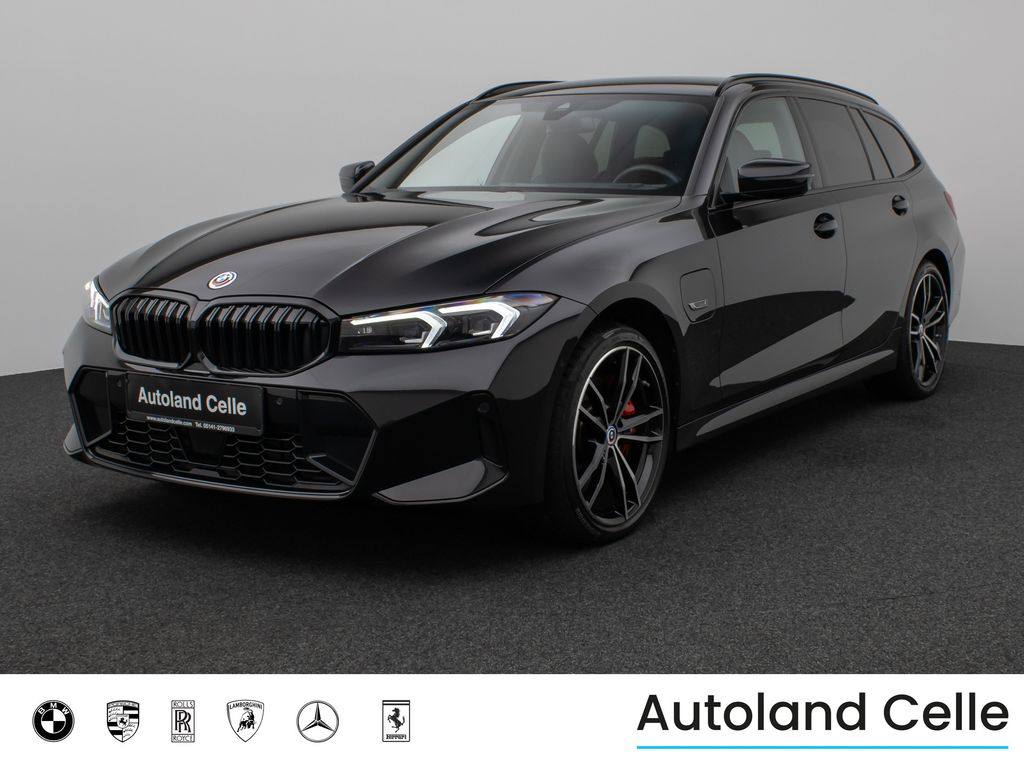 BMW 330 2022