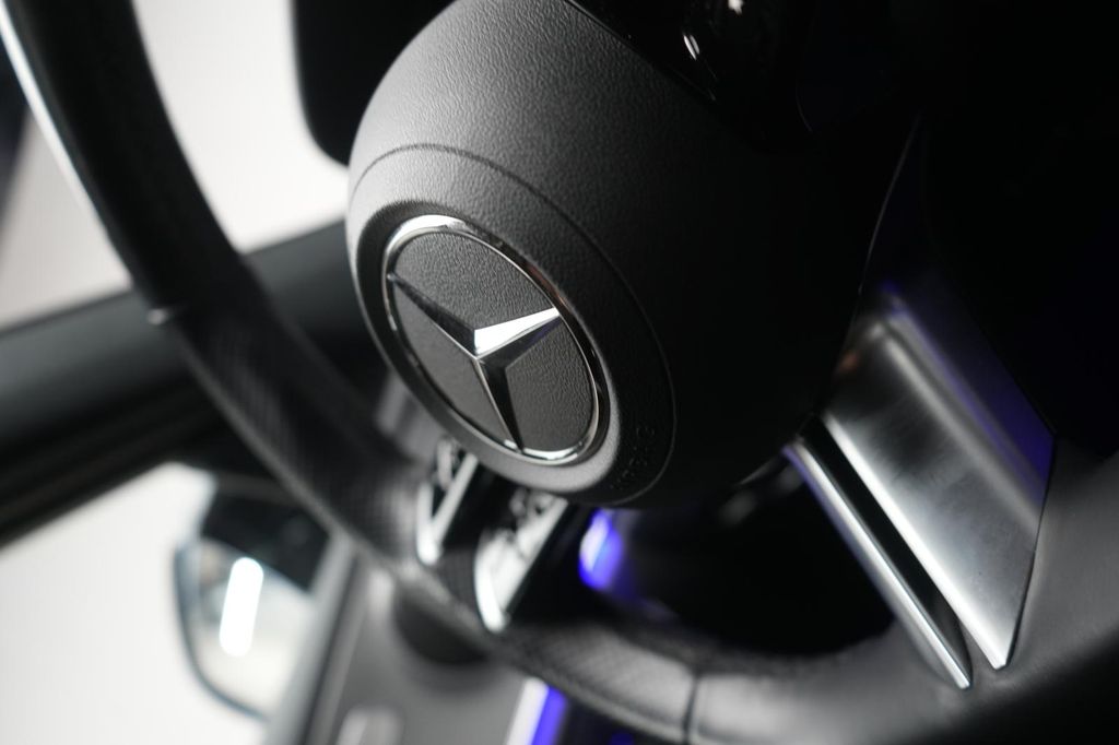 Mercedes-Benz E 300 2023