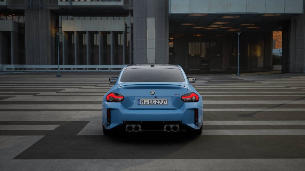 BMW M2 2025