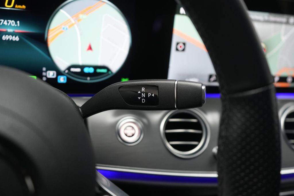 Mercedes-Benz E 300 2023