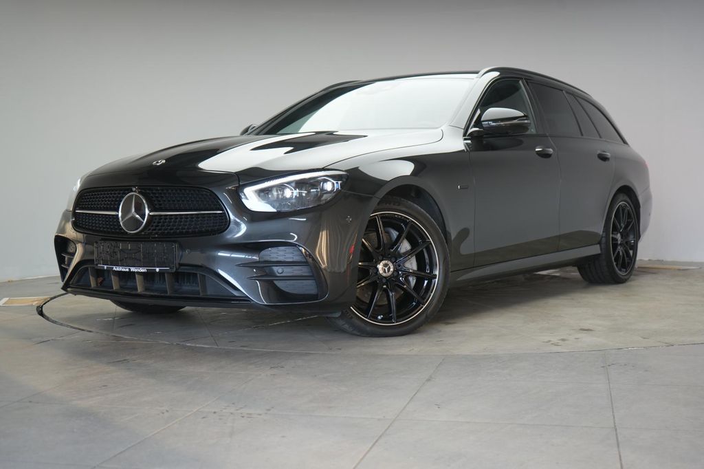 Mercedes-Benz E 300 2023