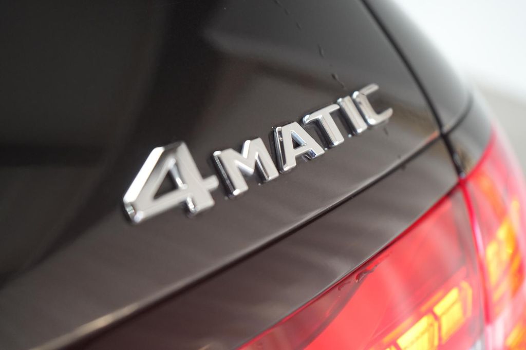 Mercedes-Benz E 300 2023