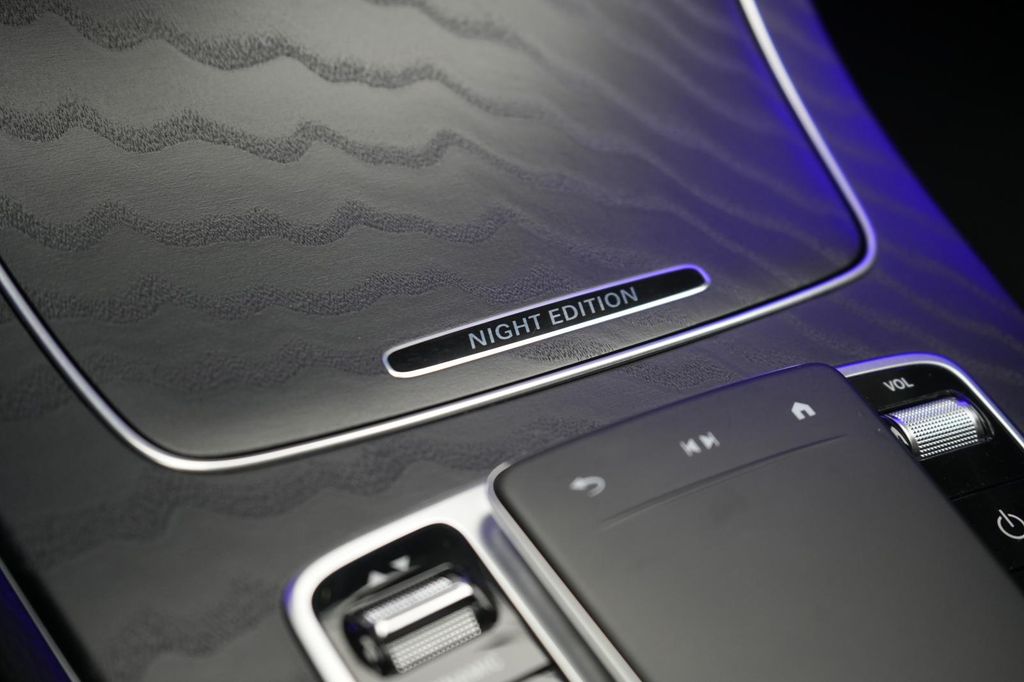 Mercedes-Benz E 300 2023