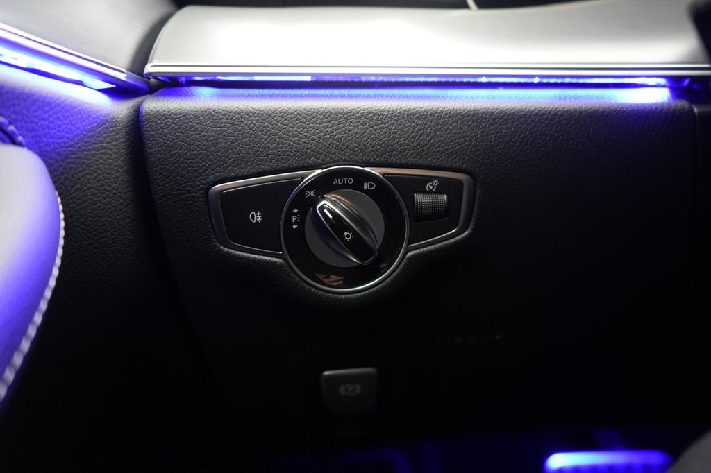 Mercedes-Benz E 300 2023