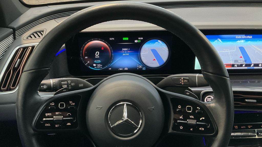 Mercedes-Benz EQC 2021