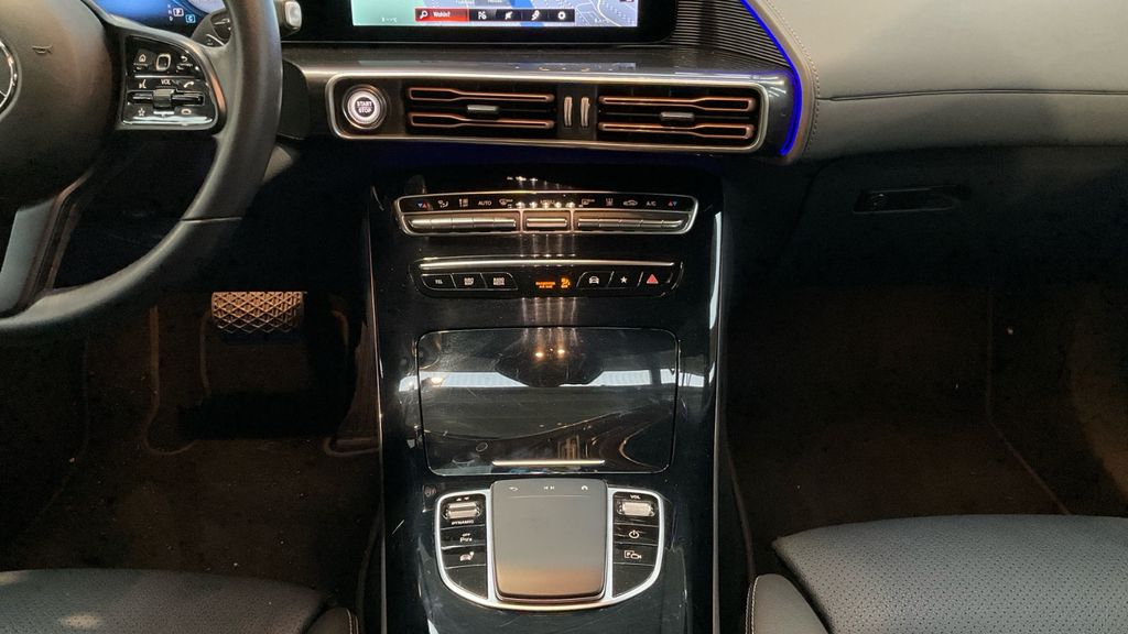 Mercedes-Benz EQC 2021