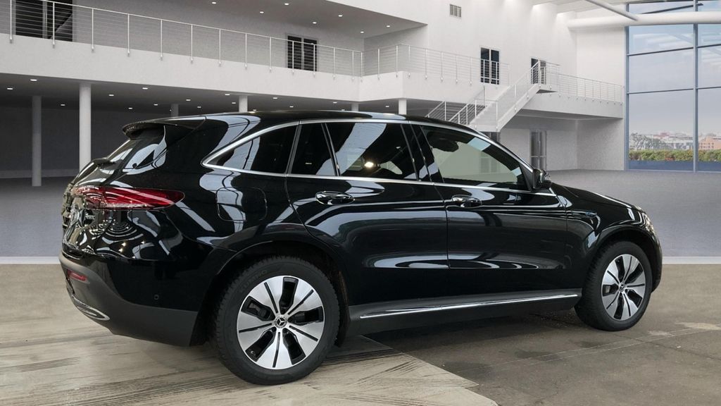 Mercedes-Benz EQC 2021