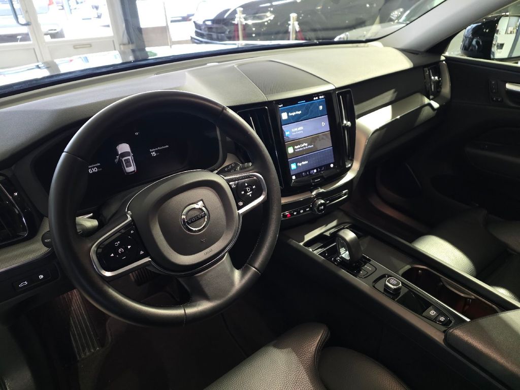Volvo XC60 2022