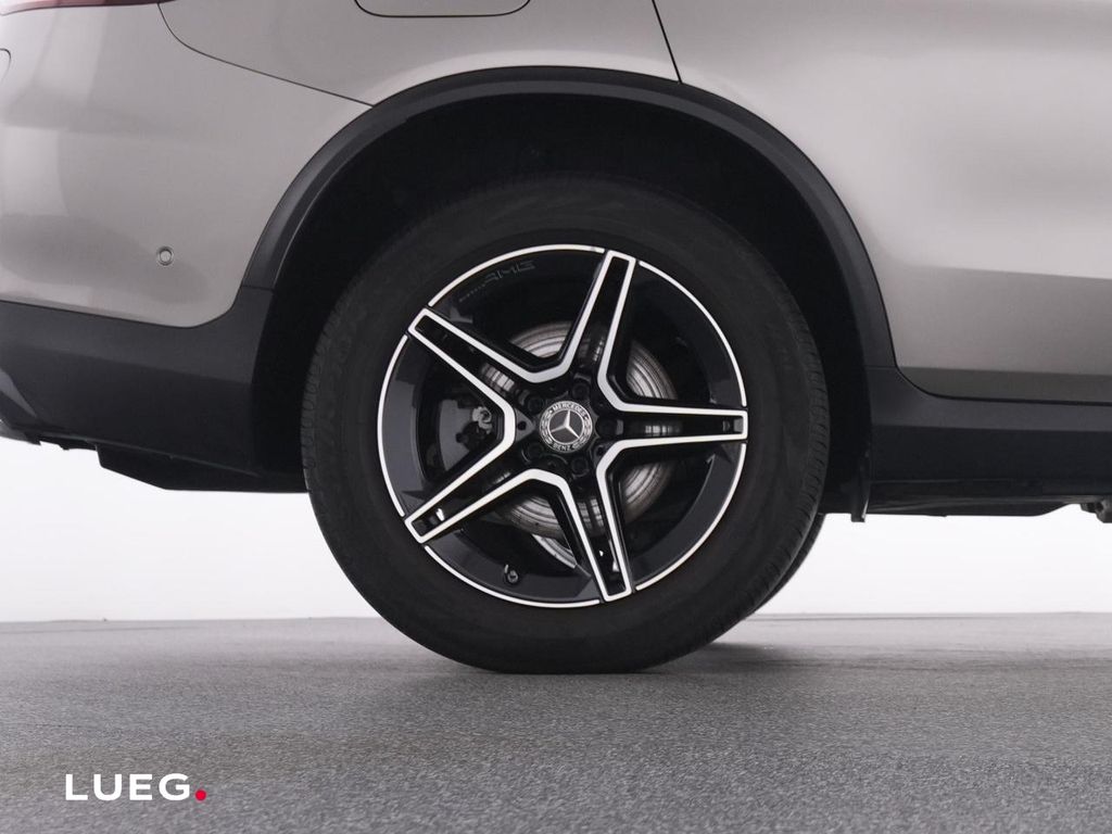 Mercedes-Benz GLC 300 2021