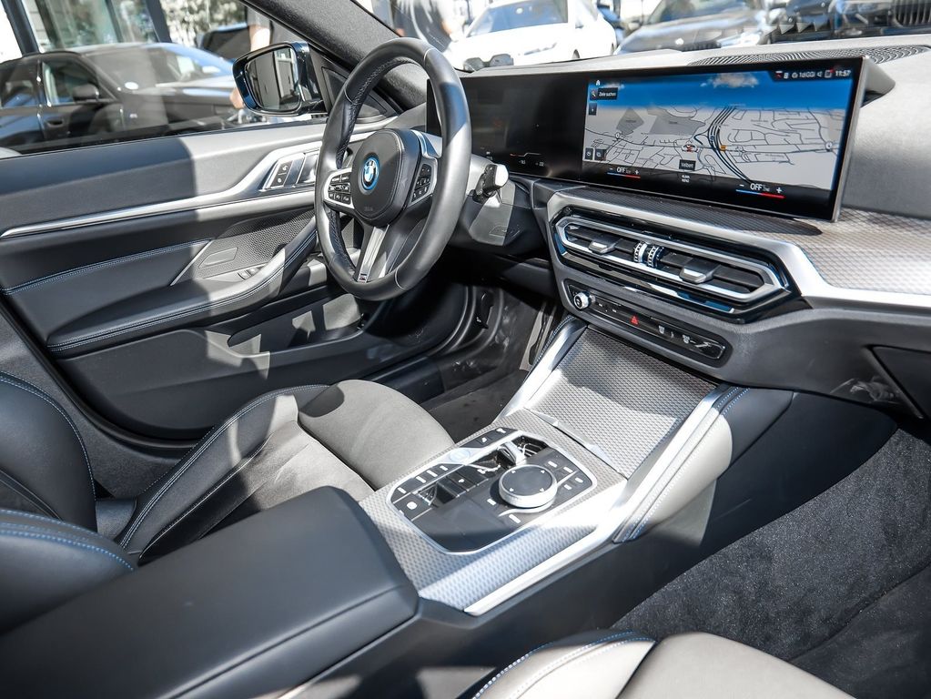 BMW i4 2023