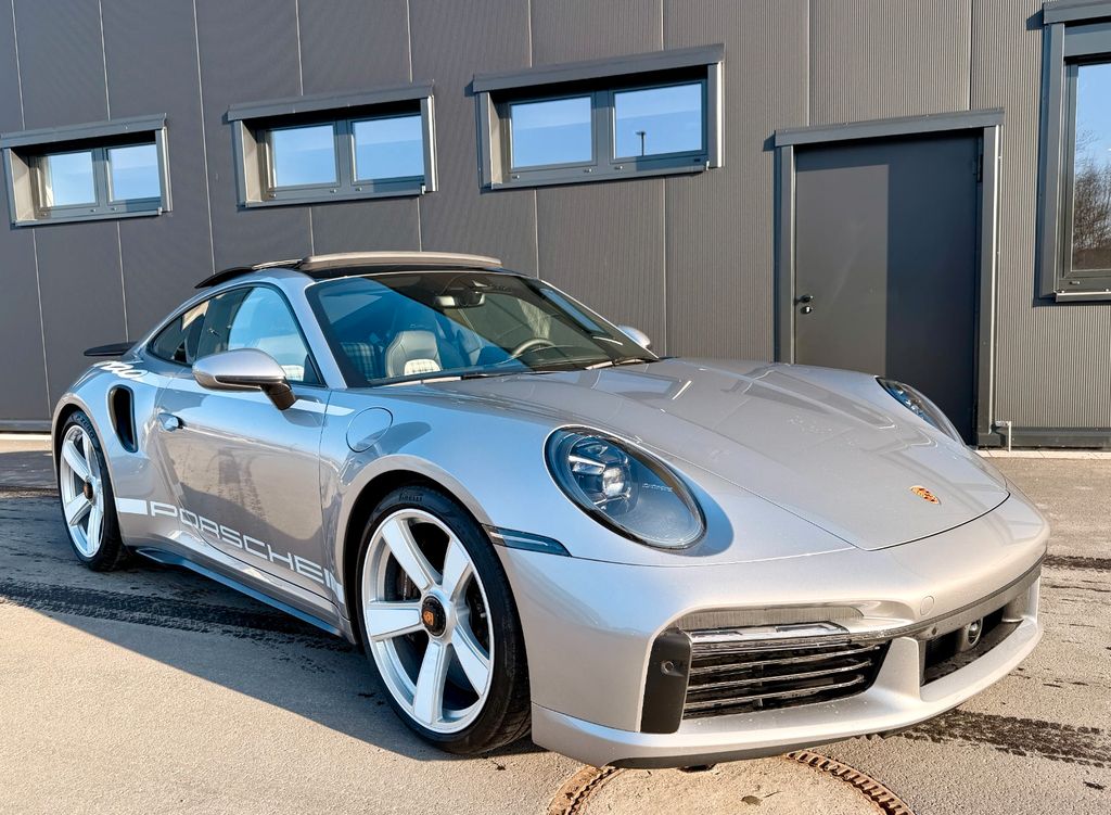 Porsche 992
