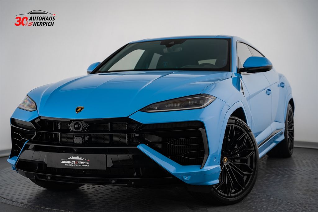 Lamborghini Urus 2025