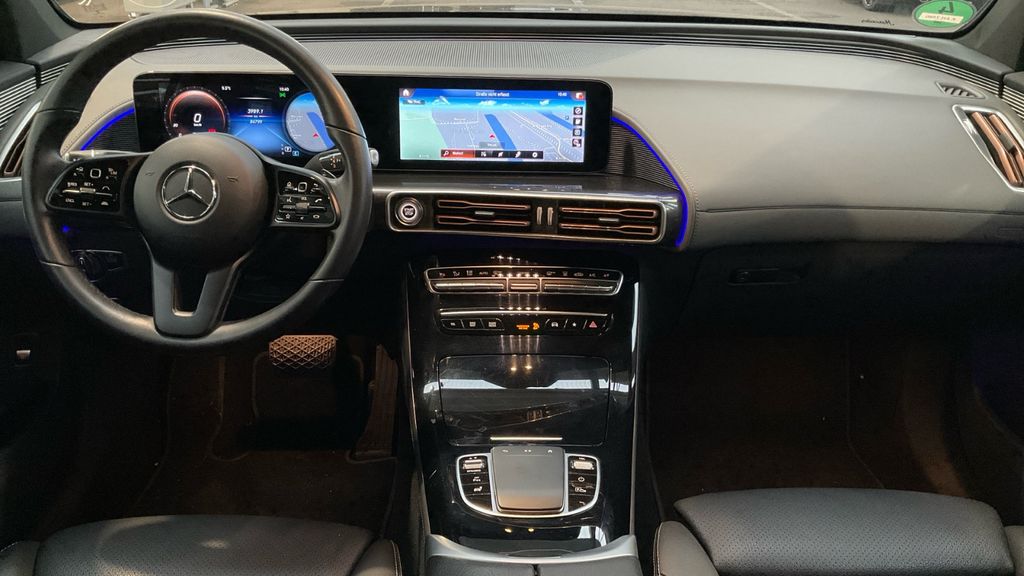 Mercedes-Benz EQC 2021