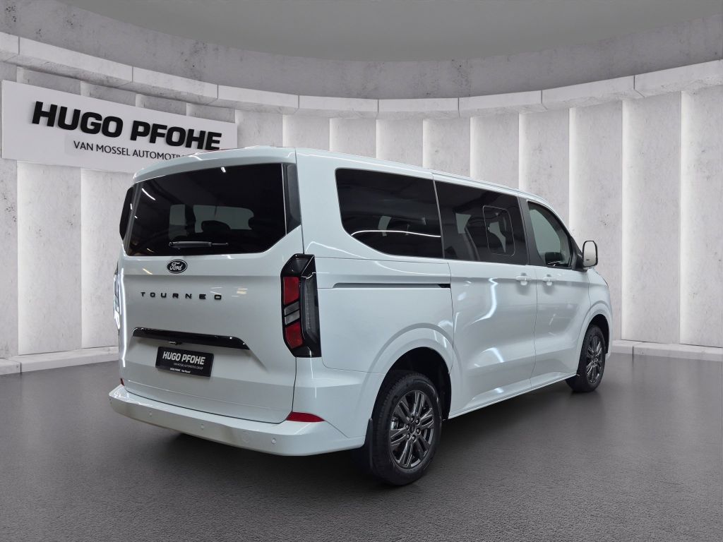 Ford Tourneo Custom