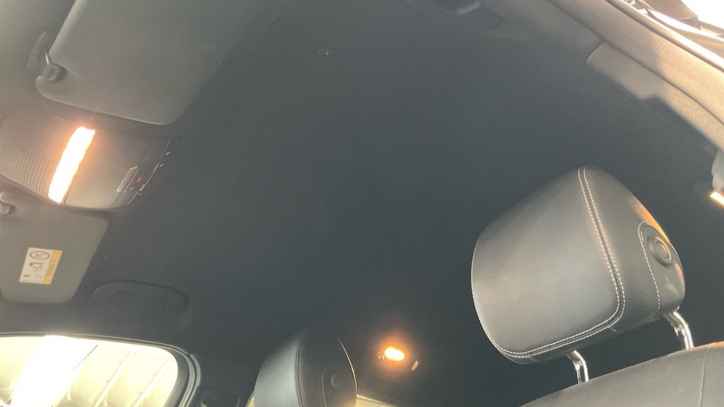 Mercedes-Benz EQC 2021